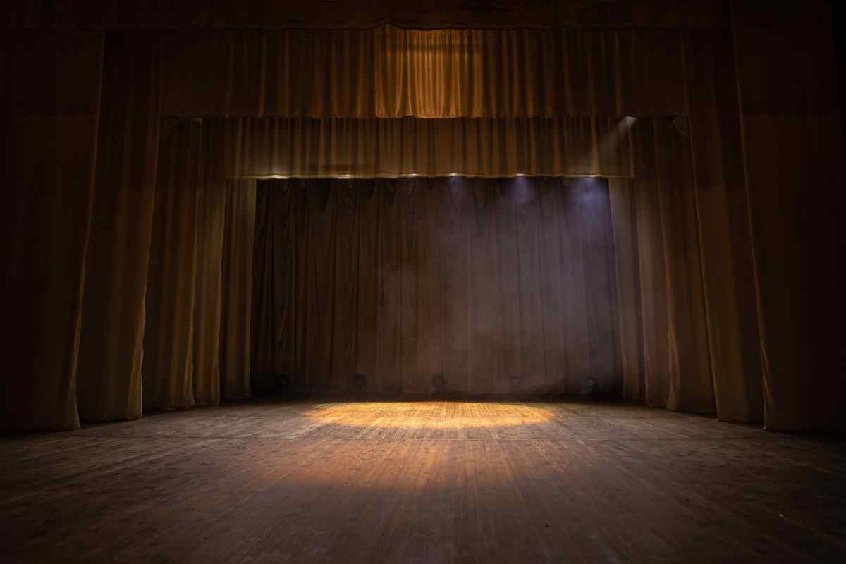 Stage