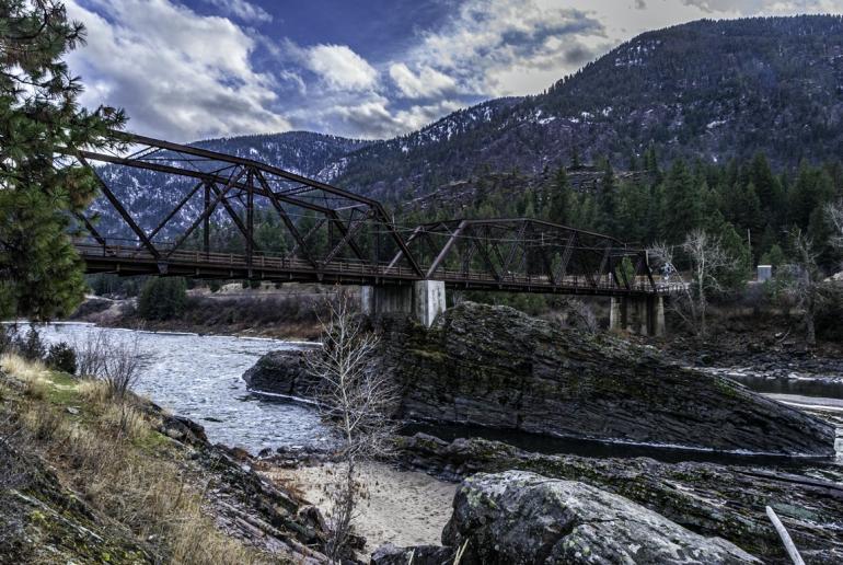 Natural Pier Bridge