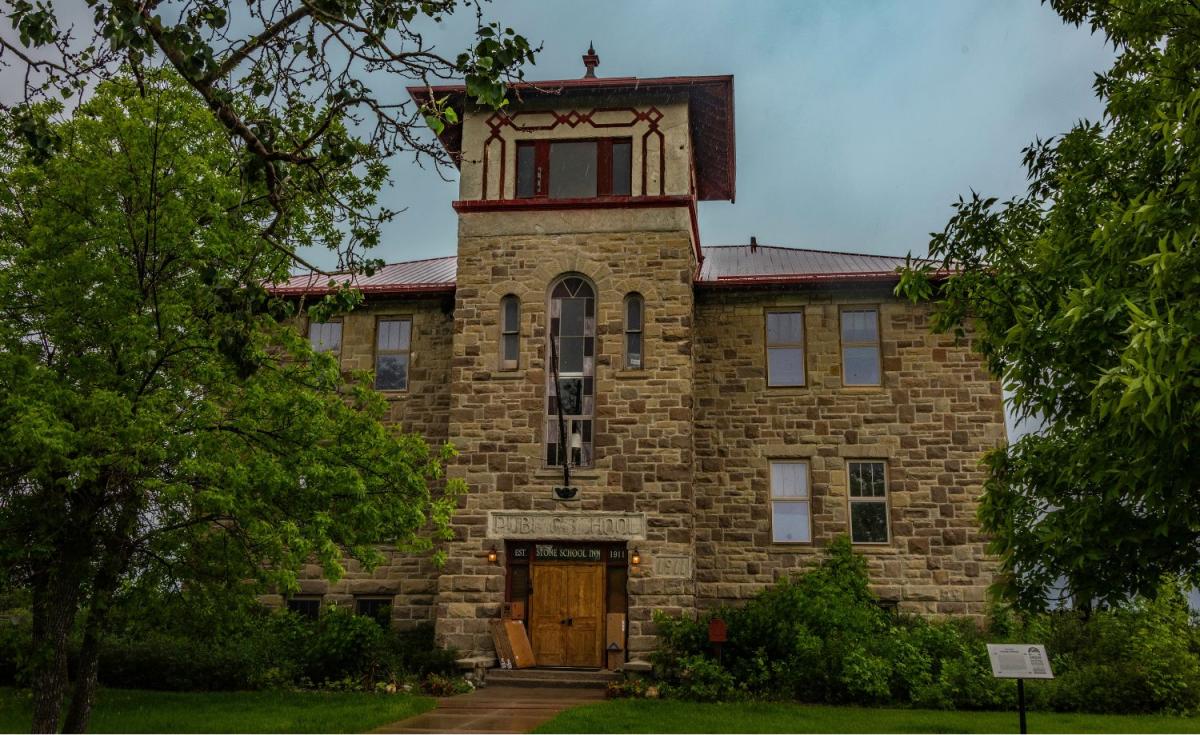 Valier School