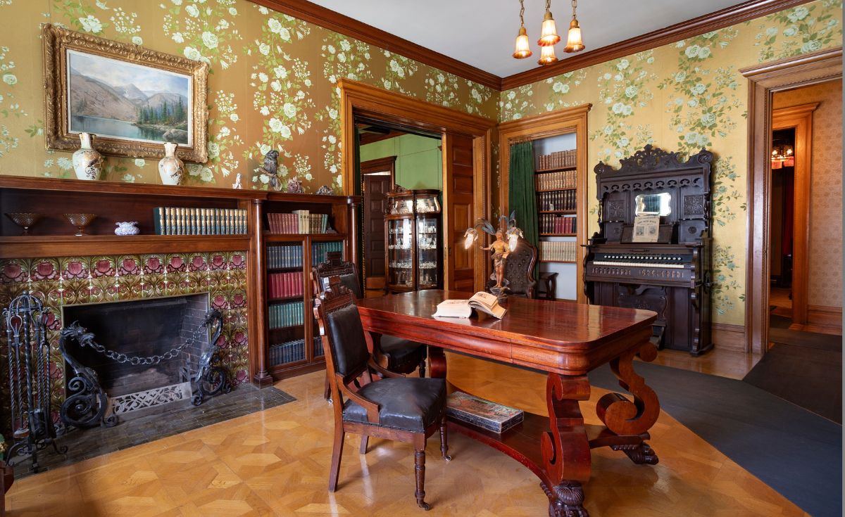 Governor's Mansion