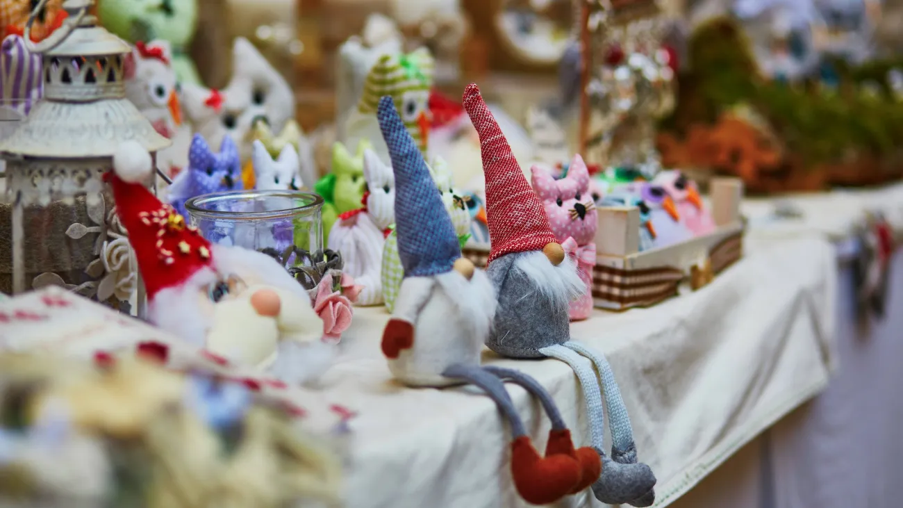 Zonta Holiday Arts and Crafts Show, Glendive