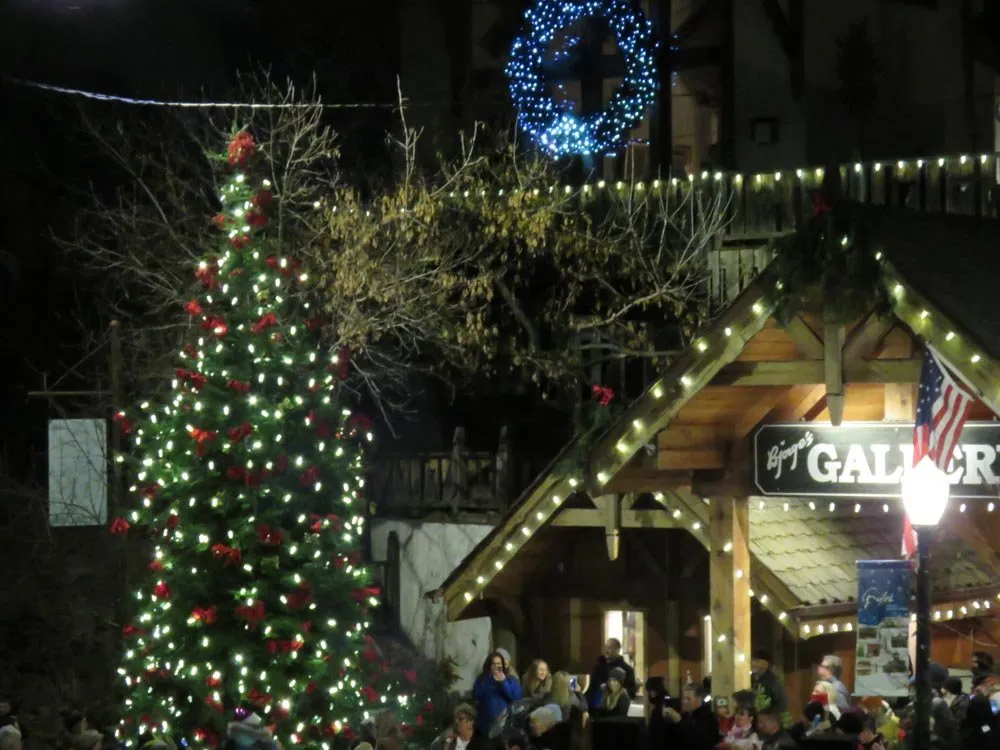 Tree Lighting Ceremony, Bigfork