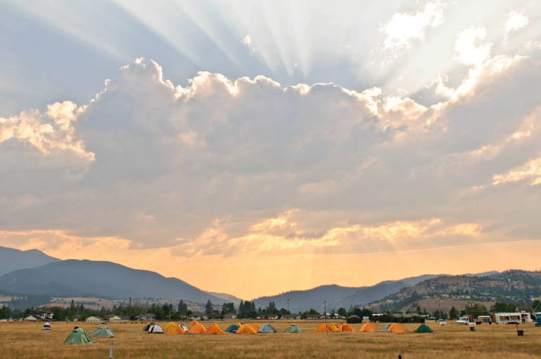 2-13 tent city on our winter pasture photo by Tamar Kasberg