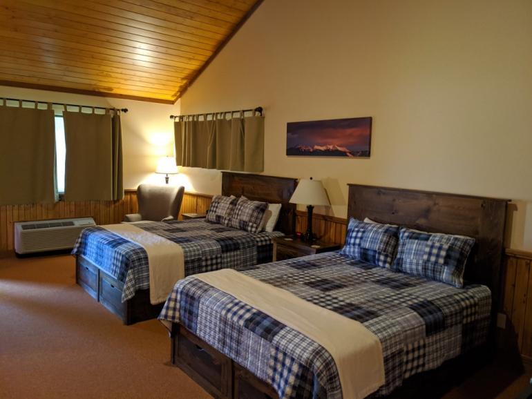 Double queen room at the McAllister