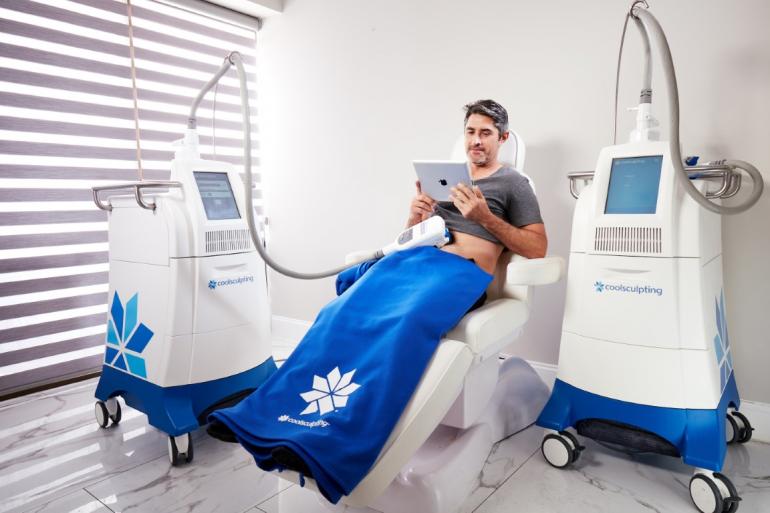 Cool sculpting dude