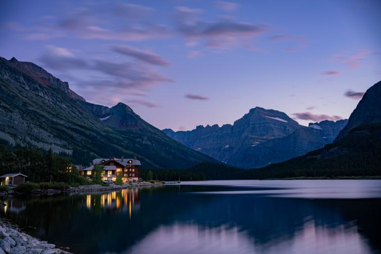 Lodge at Swiftcurrent, Glacier