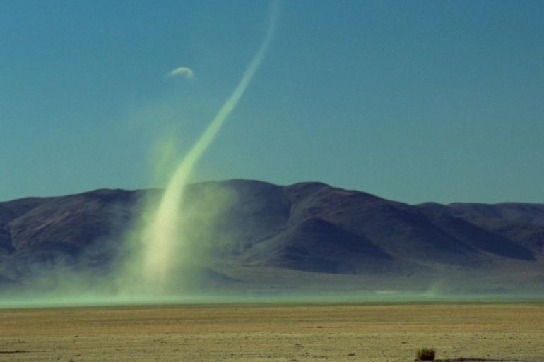 Dust devil