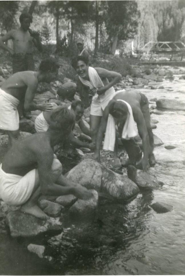 Italian detainees bathing, Fort Missoula 1943