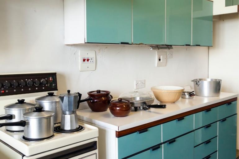 1960s kitchen