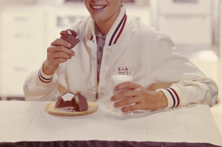 Boy eating cake