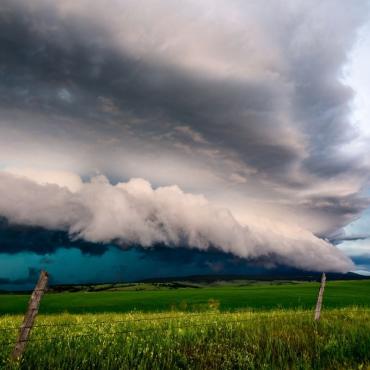 Storm cloud outside of Lewistown