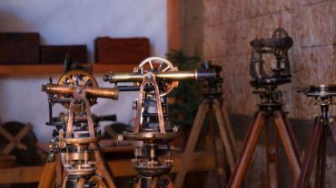 surveyor