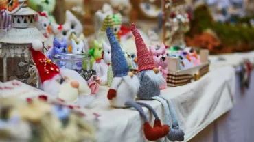 Zonta Holiday Arts and Crafts Show, Glendive
