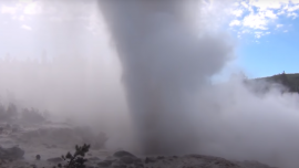 Steamboat Geyser mid-eruption