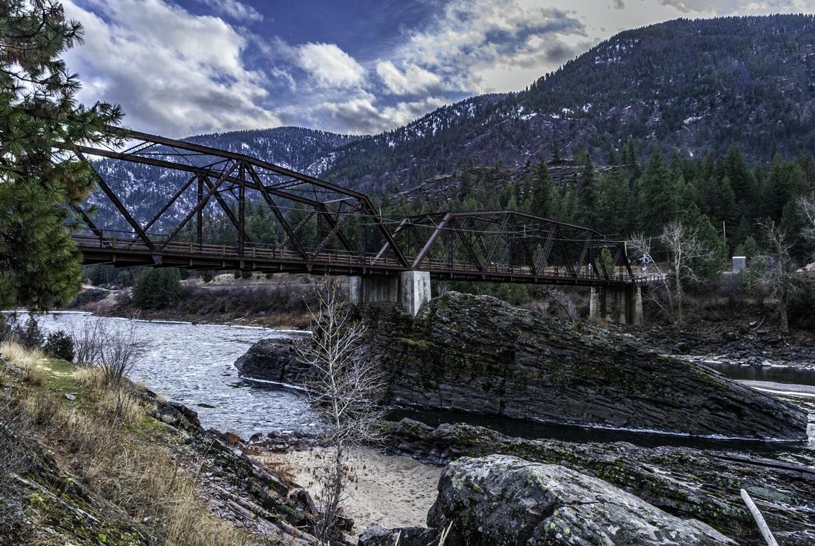 Natural Pier Bridge